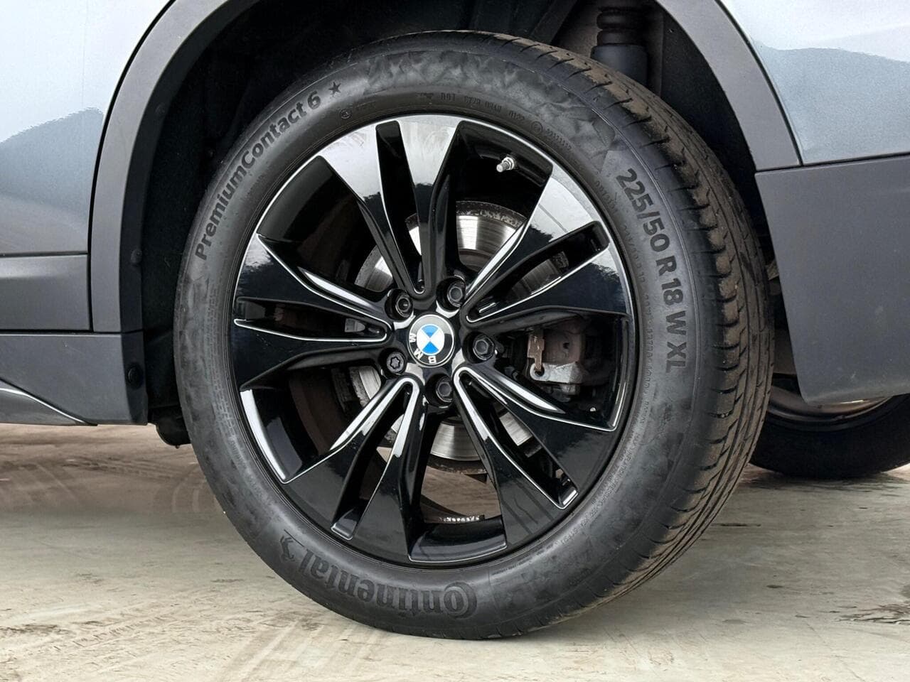 BMW X1 thumbnail Wheel