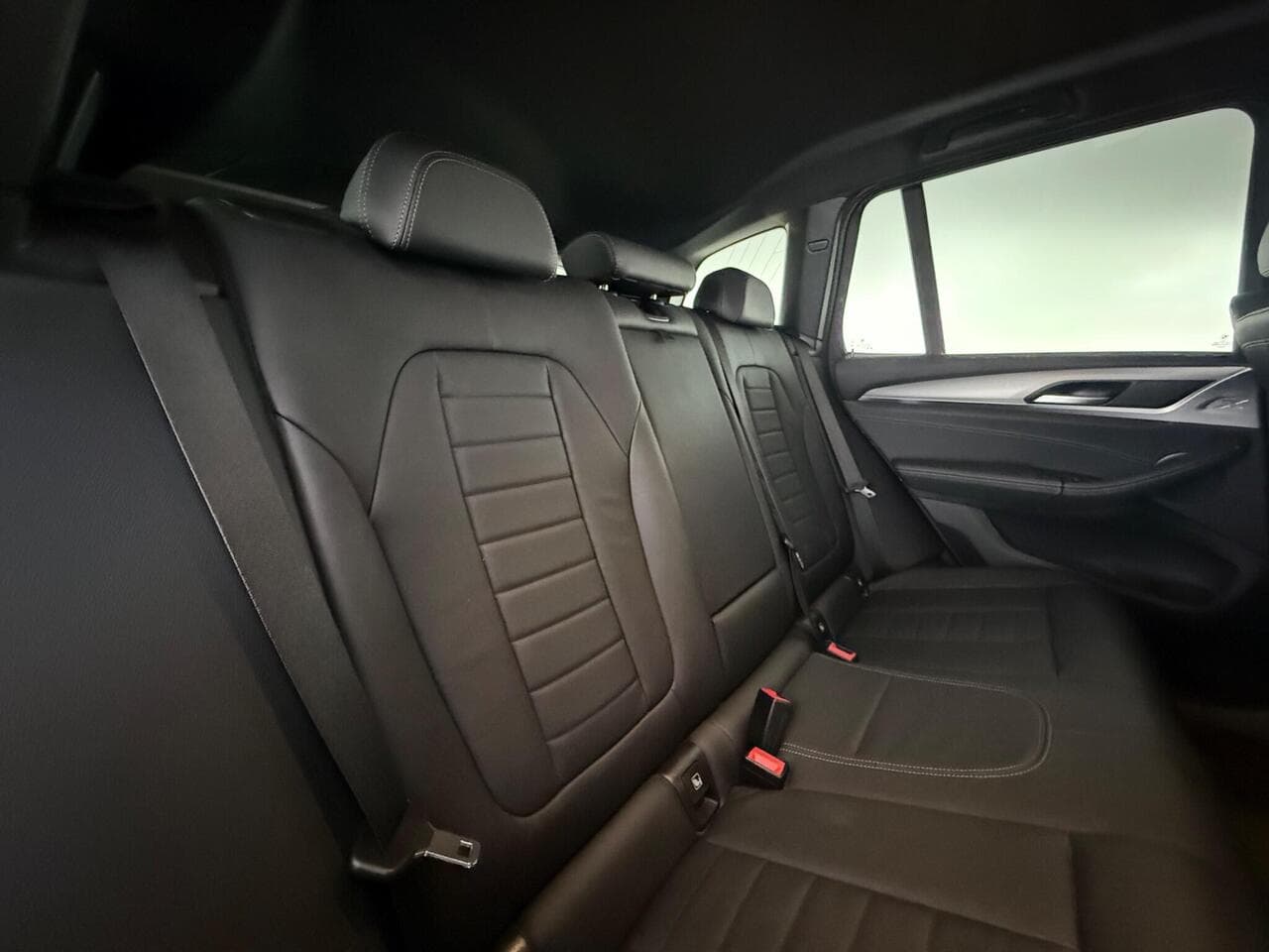 BMW X3 thumbnail Seats Rear