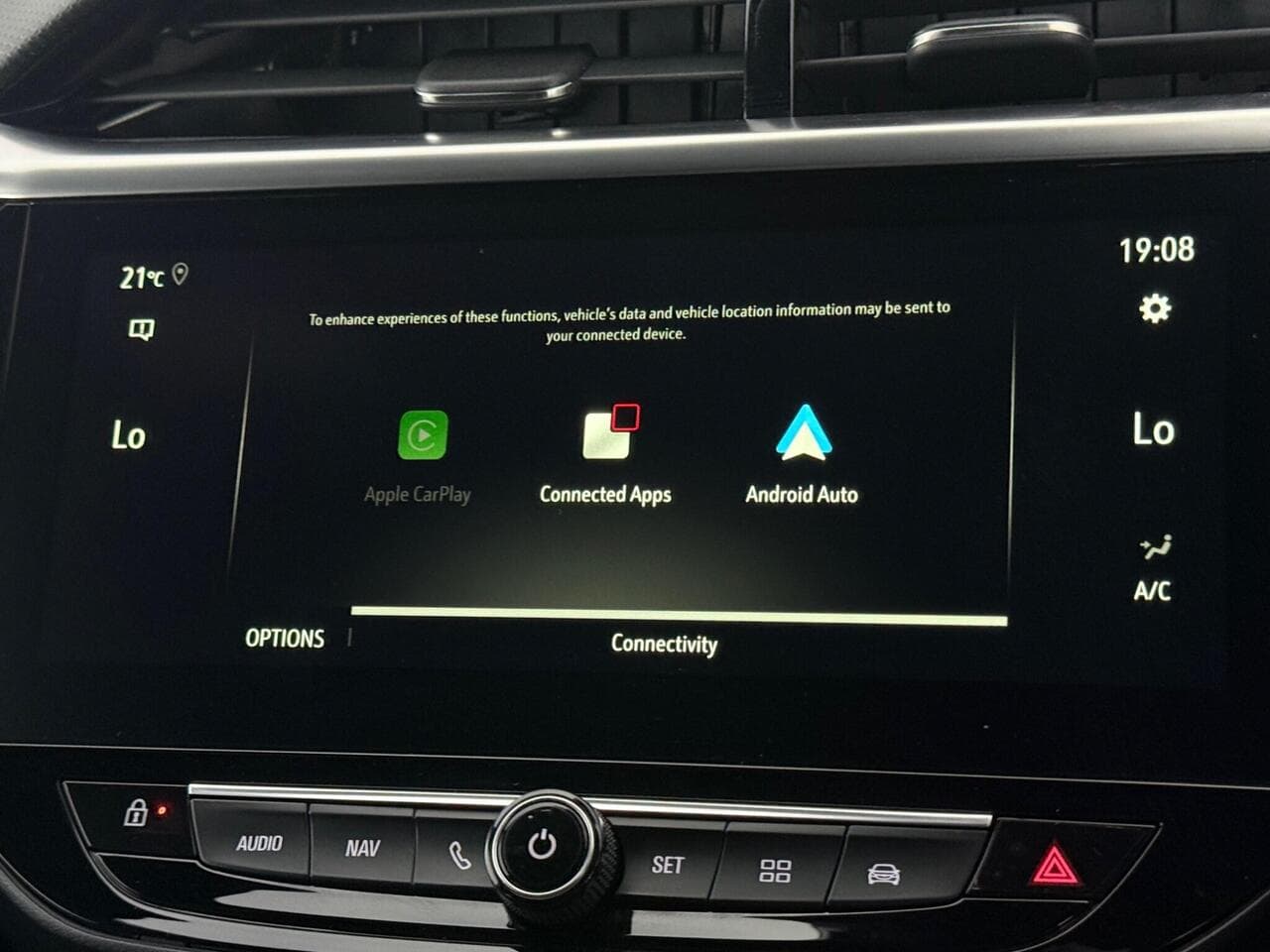 Vauxhall Corsa thumbnail Infotainment System