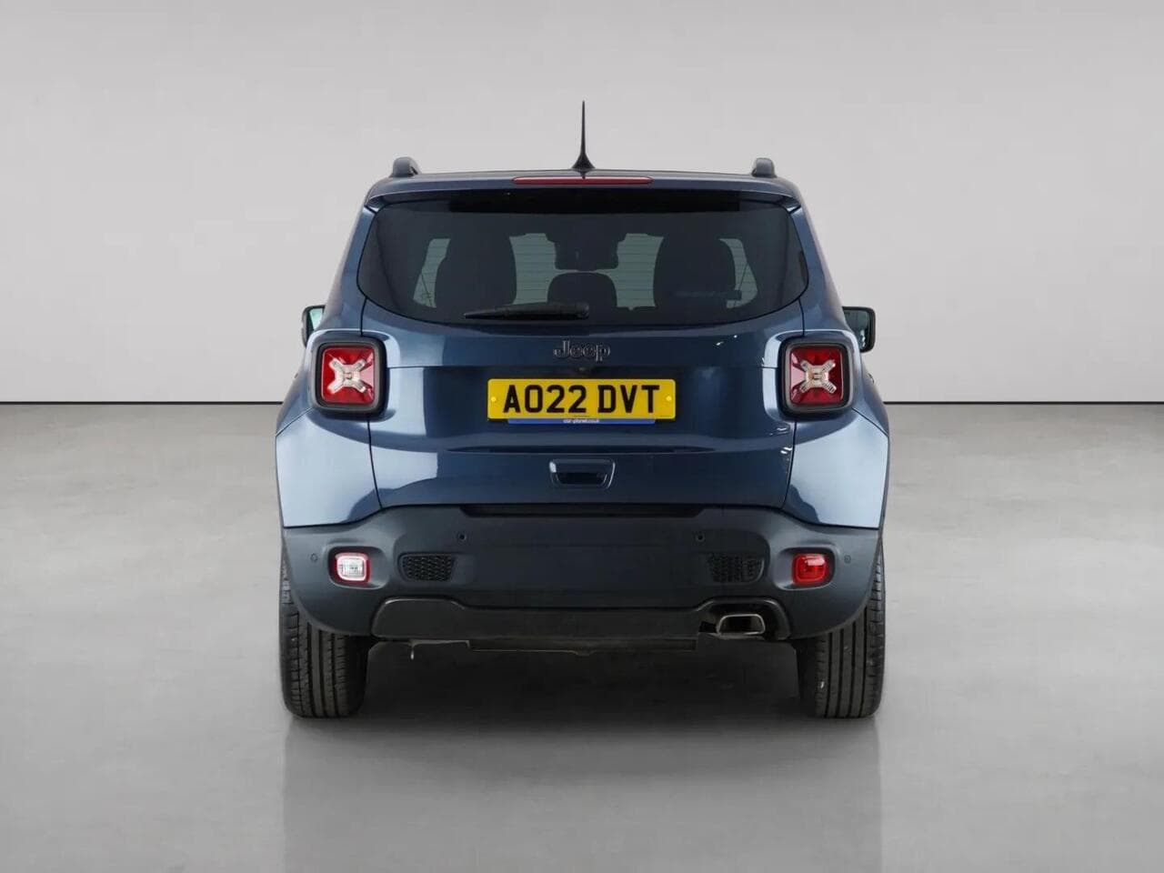 Jeep Renegade thumbnail Rear