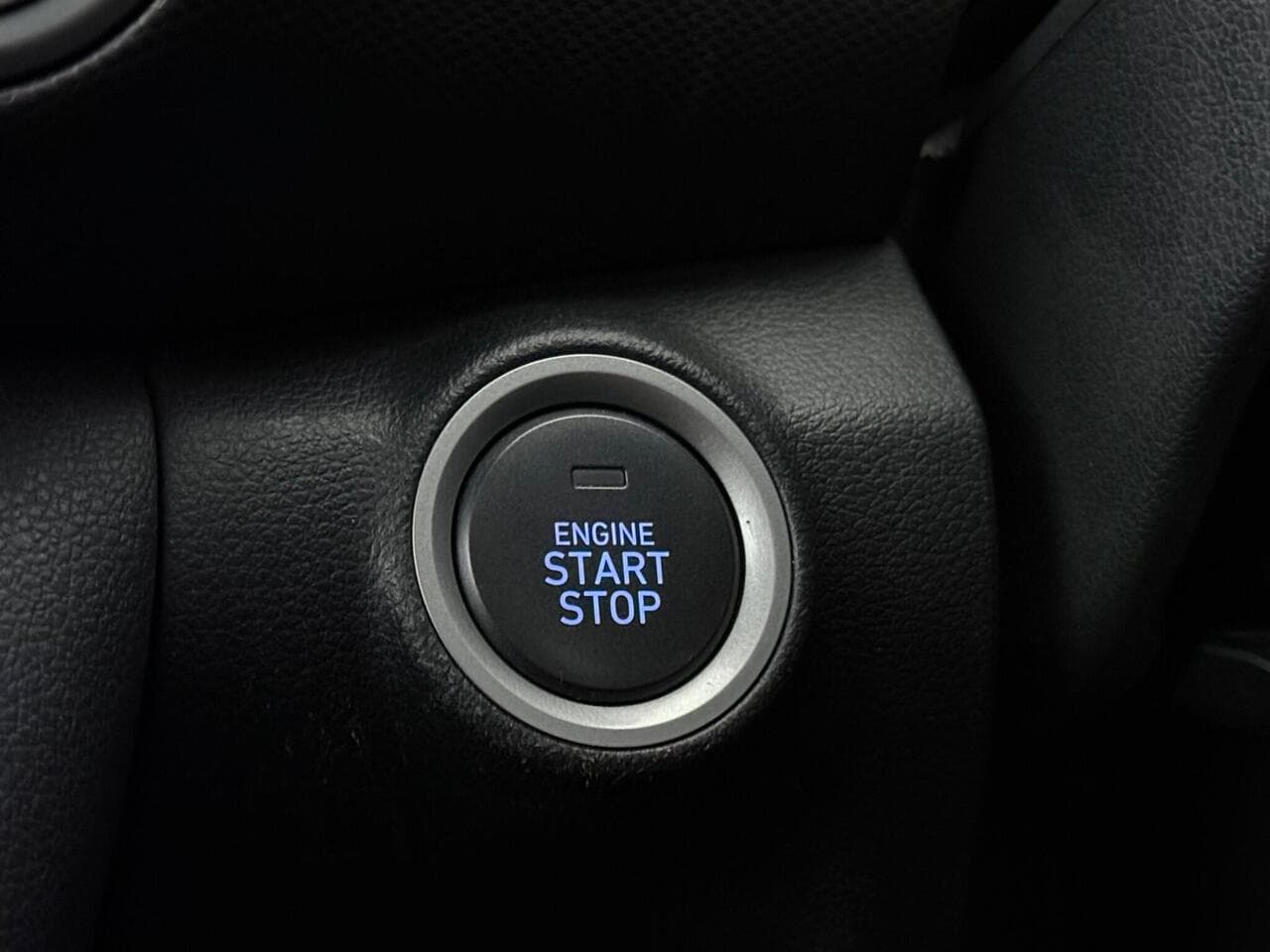 Hyundai KONA thumbnail Misc Controls