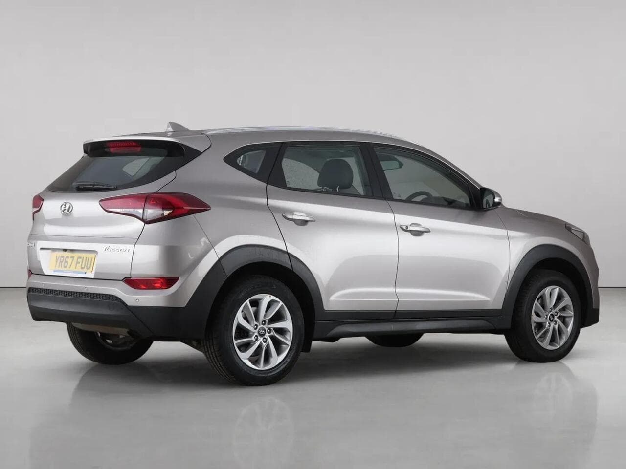 Hyundai TUCSON thumbnail Rear Right