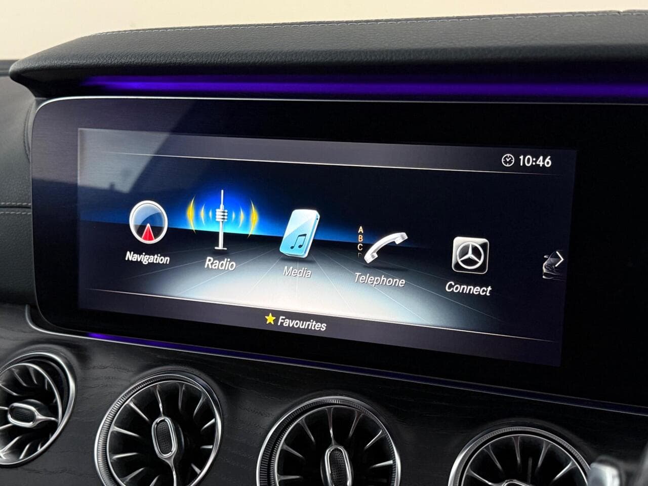 Mercedes-Benz E Class thumbnail Infotainment System