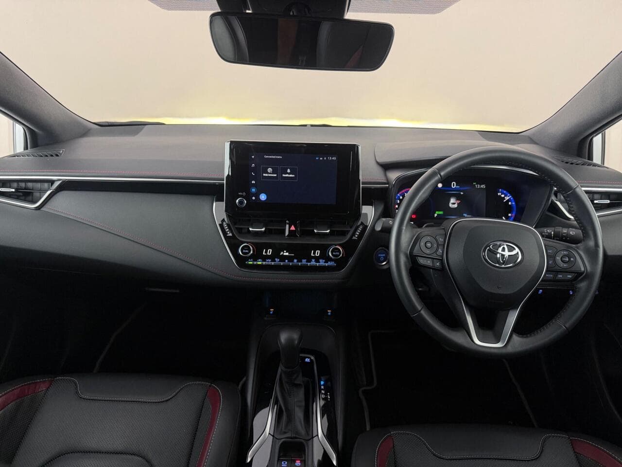 Toyota Corolla thumbnail Interior Front