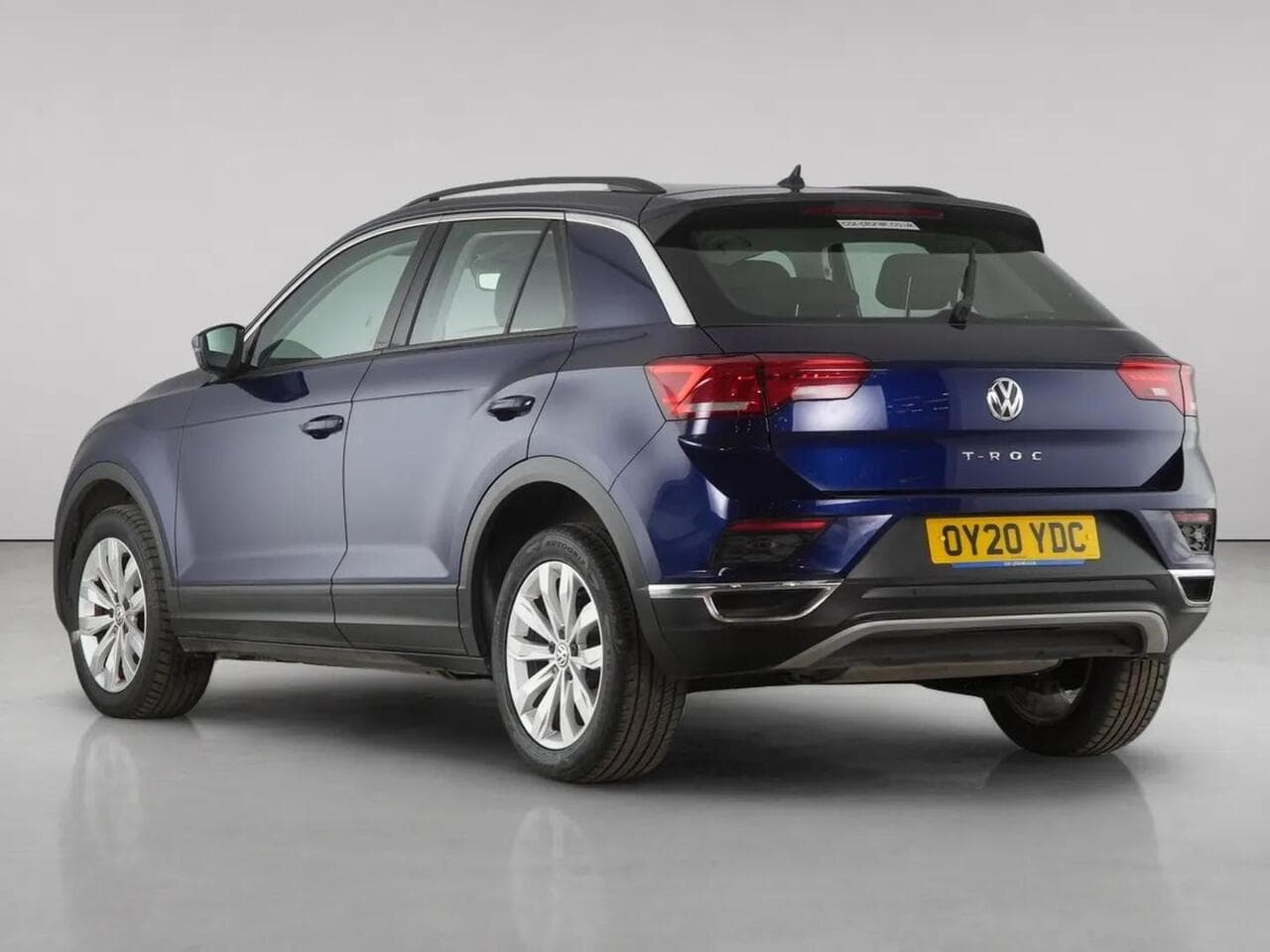 Volkswagen T-Roc thumbnail Rear Left