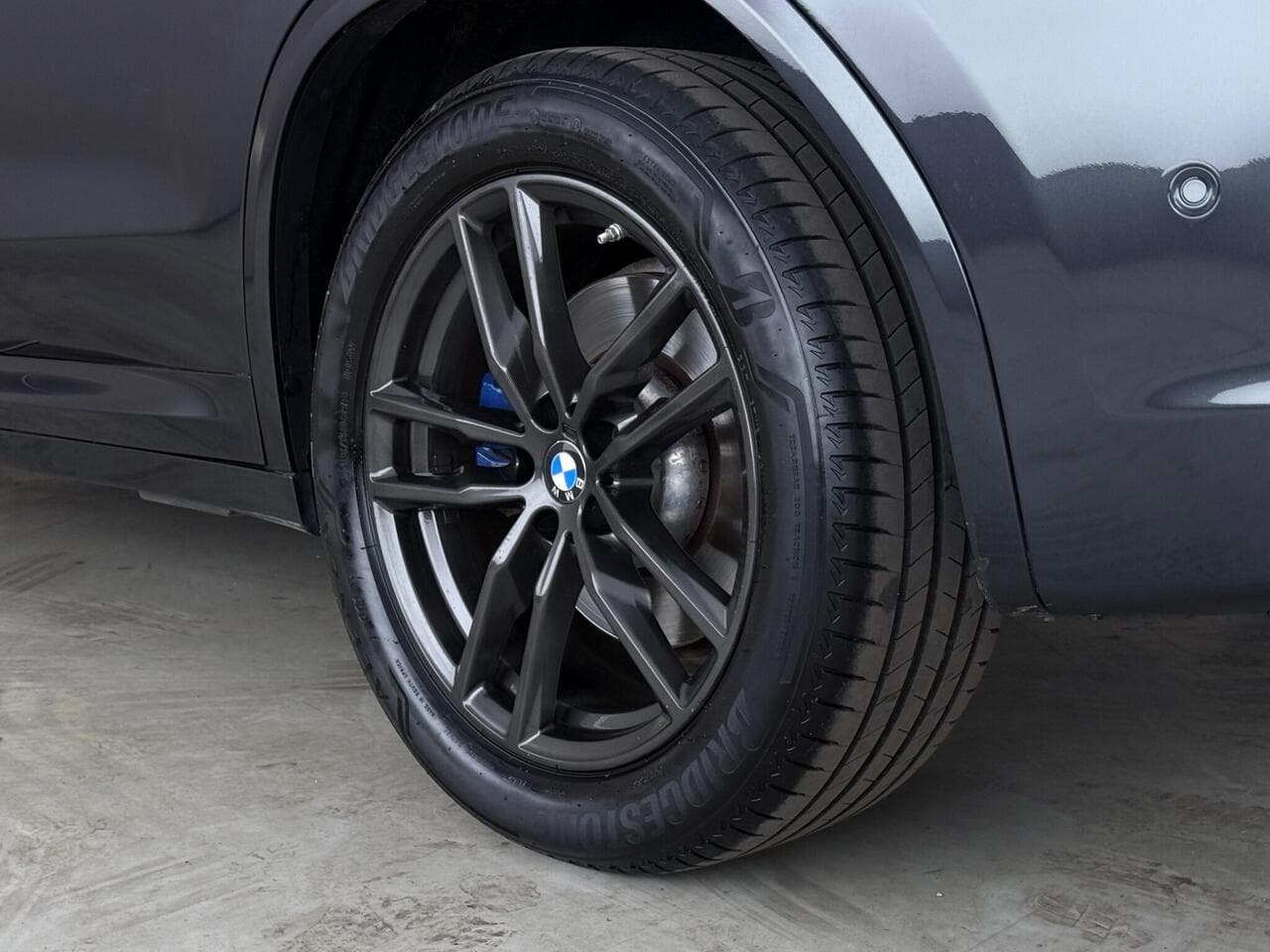 BMW X3 thumbnail Wheel