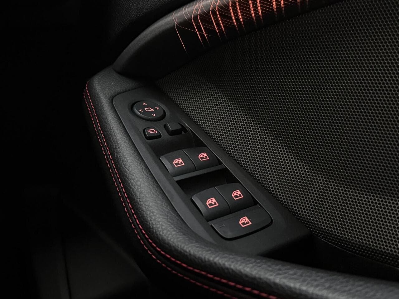 BMW 1 Series thumbnail Misc Controls