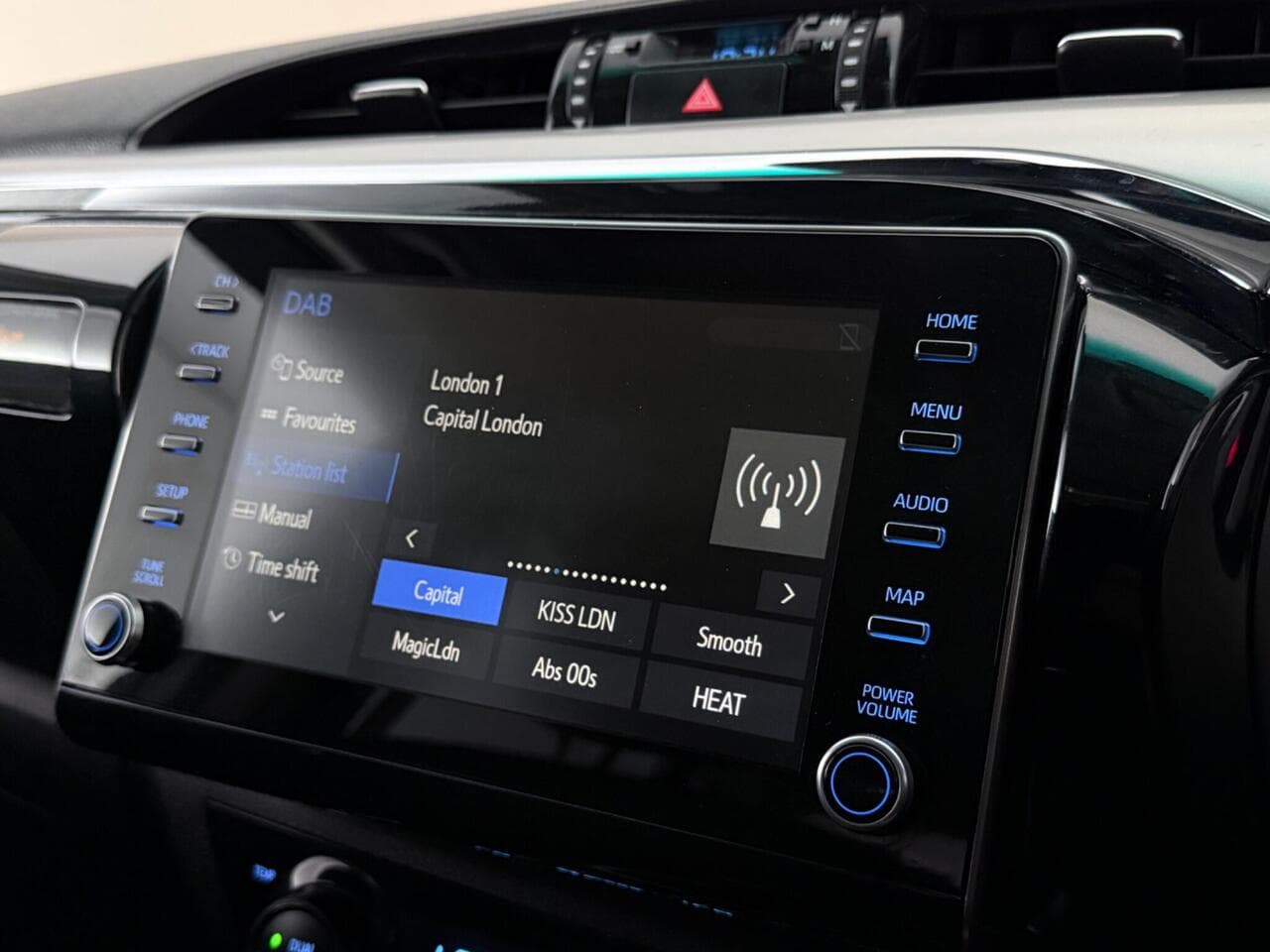Toyota Hilux thumbnail Infotainment System