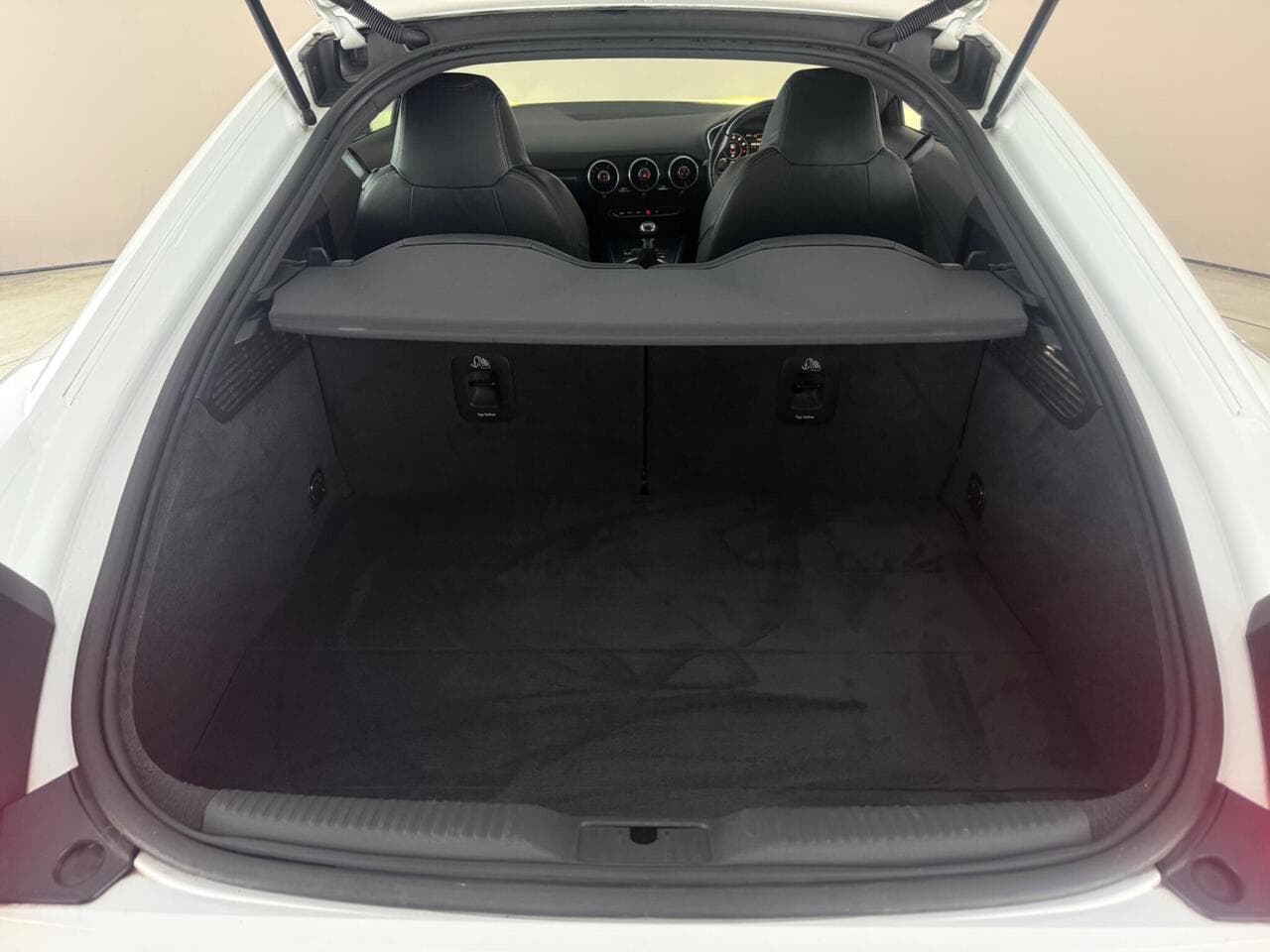 Audi TT thumbnail Boot