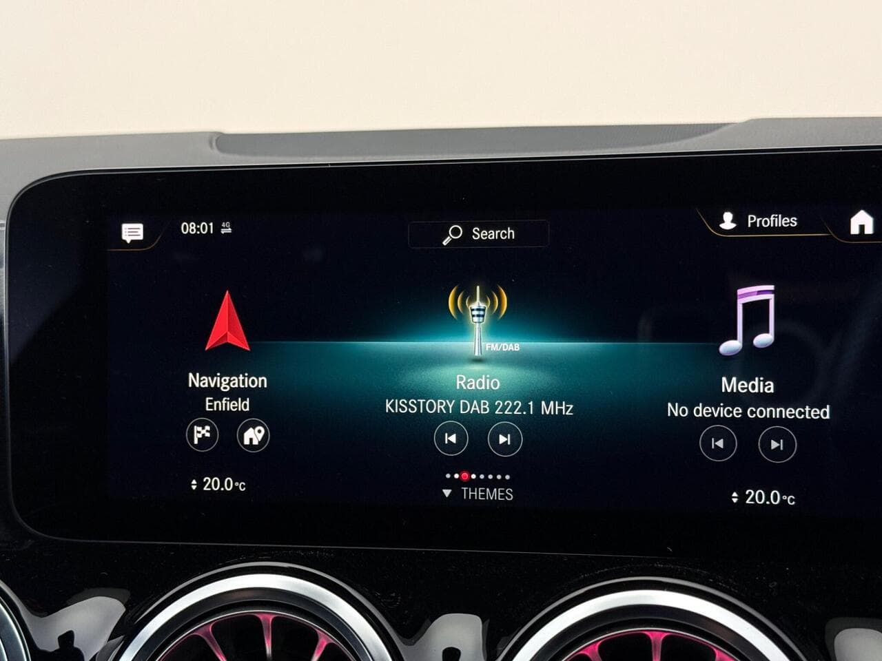 Mercedes-Benz B Class thumbnail Infotainment System