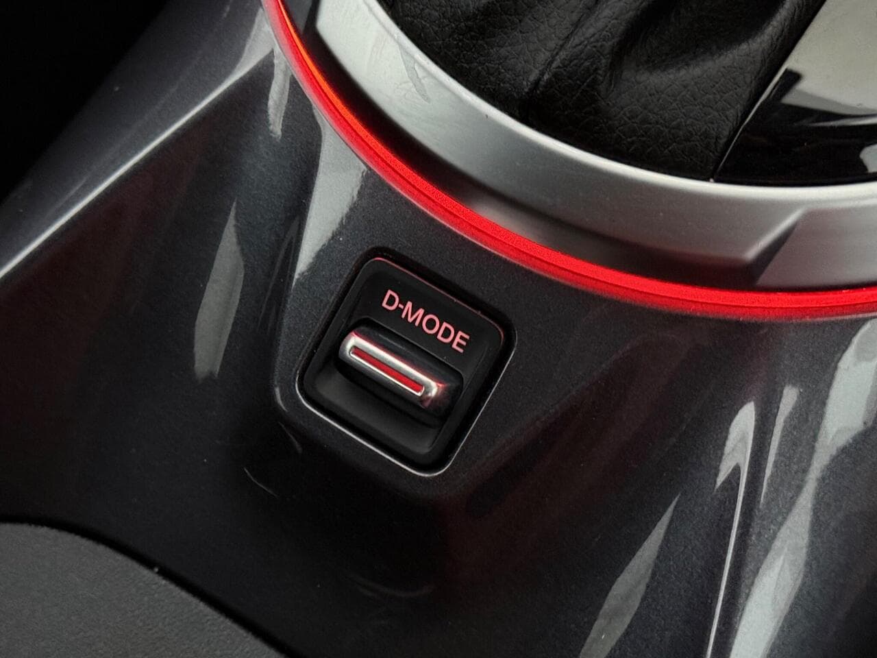 Nissan Juke thumbnail Misc Controls