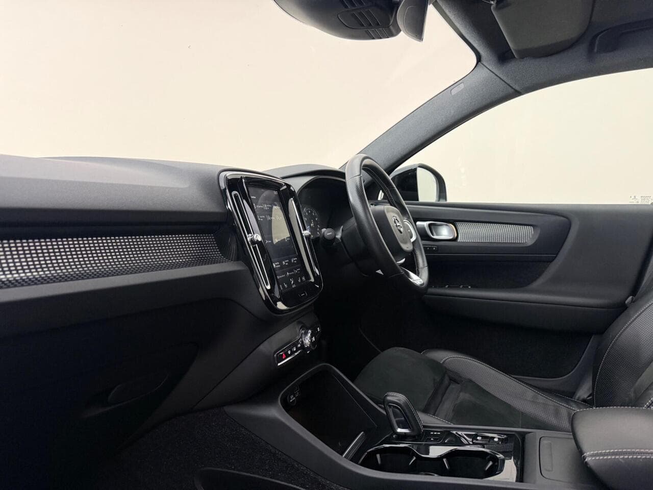 Volvo XC40 thumbnail Interior Front