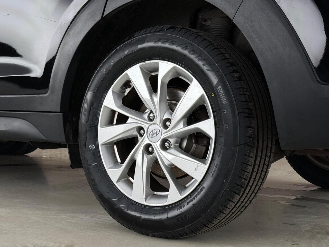 Hyundai TUCSON thumbnail Wheel