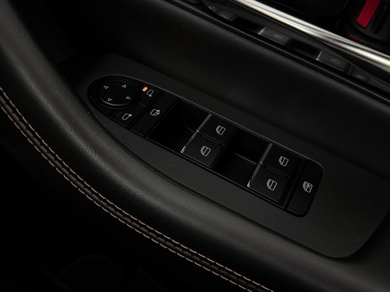 Mazda CX-60 thumbnail Misc Controls