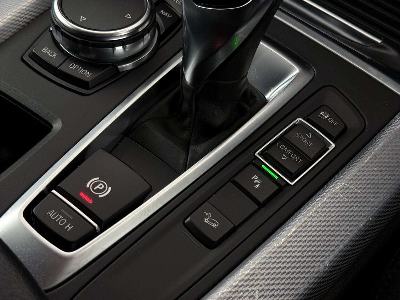 BMW X5 thumbnail Interior Front