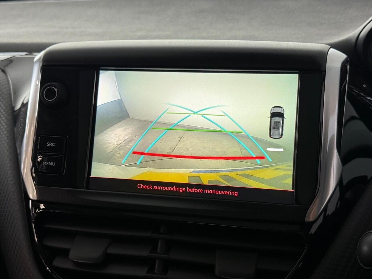 Peugeot 2008 thumbnail Infotainment System