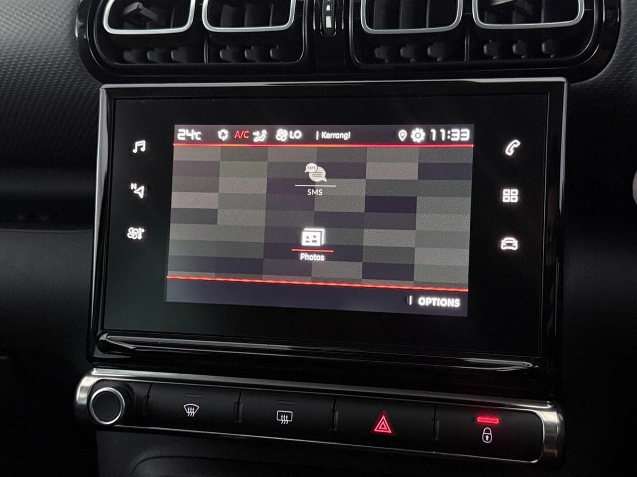 Citroen C3 Aircross thumbnail Infotainment System