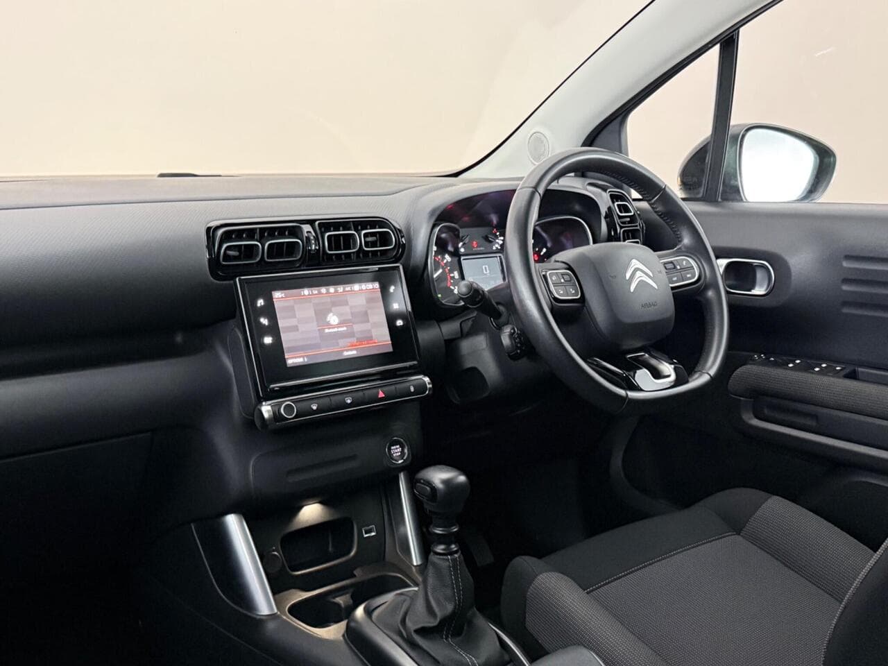 Citroen C3 Aircross thumbnail Interior Front