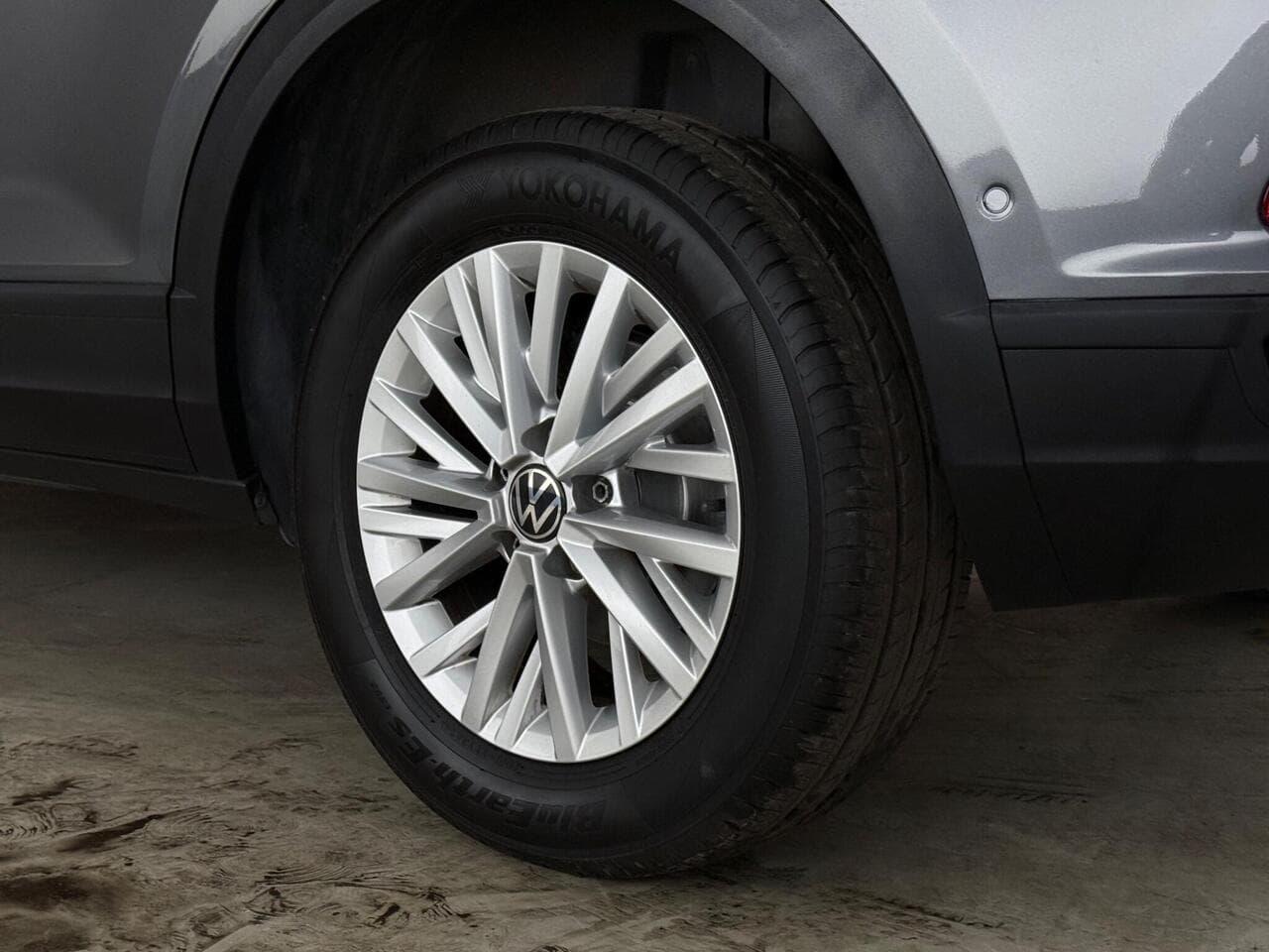 Volkswagen T-Roc thumbnail Wheel