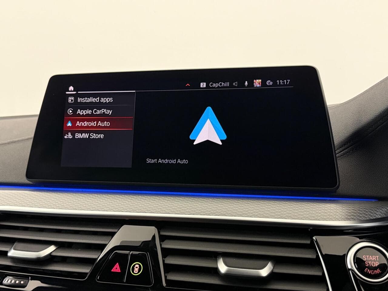 BMW 5 Series thumbnail Infotainment System