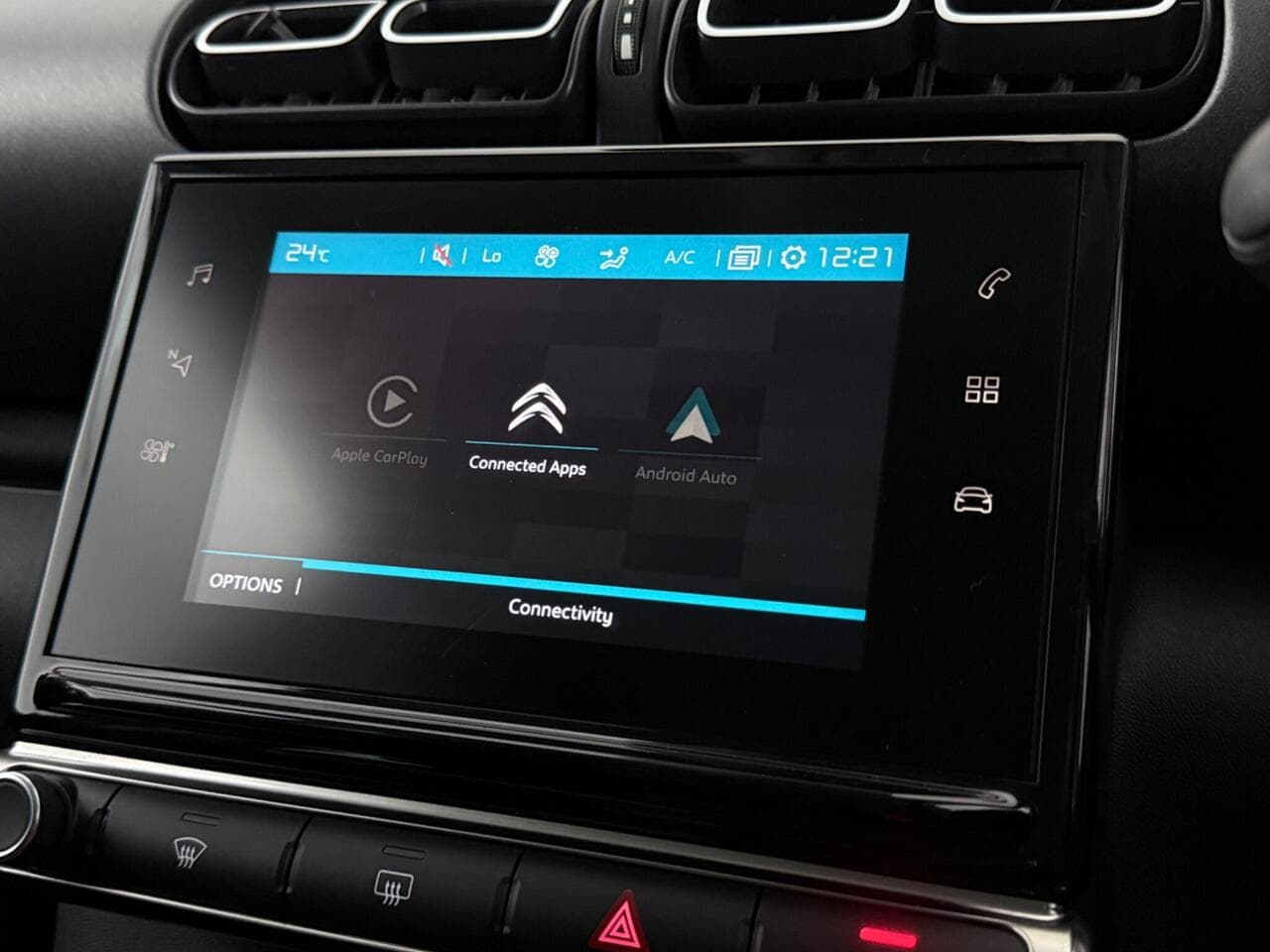 Citroen C3 Aircross thumbnail Infotainment System