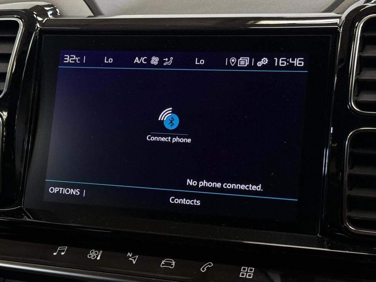 Citroen C5 Aircross thumbnail Infotainment System