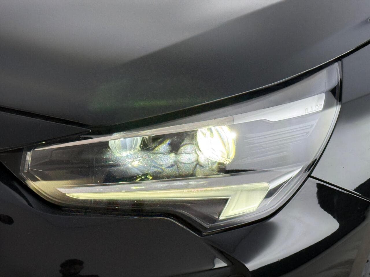 Vauxhall Corsa thumbnail Lights Front