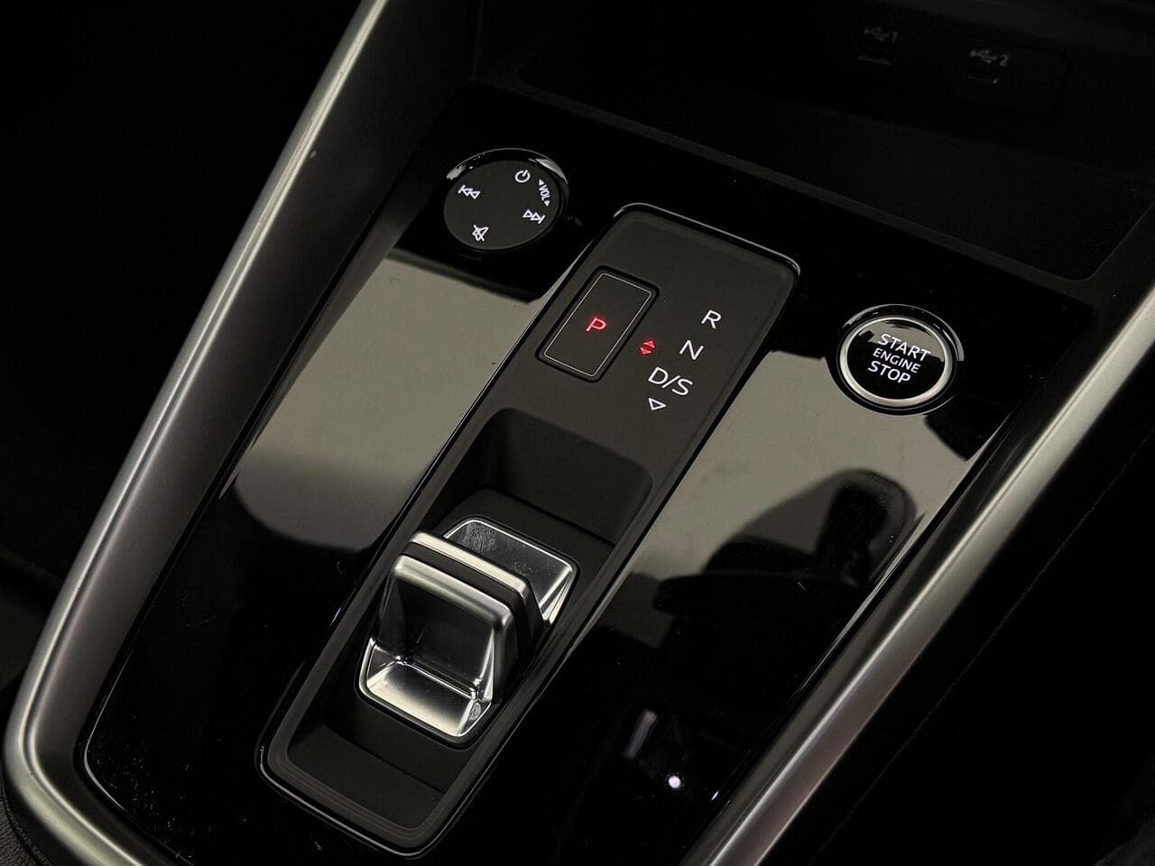 Audi A3 thumbnail Interior Front