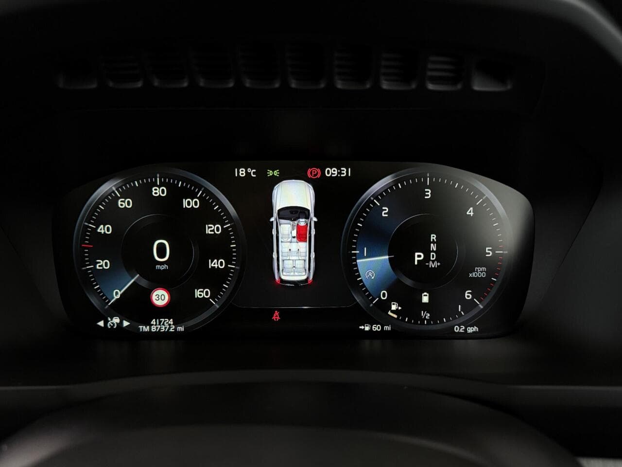 Volvo XC90 thumbnail Driver Instruments