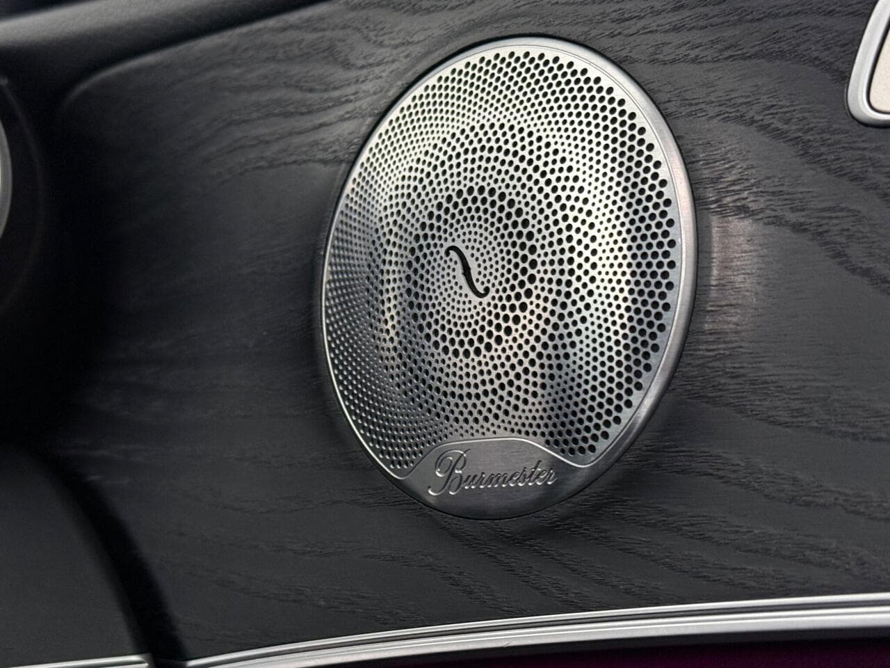 Mercedes-Benz E Class thumbnail Inconclusive