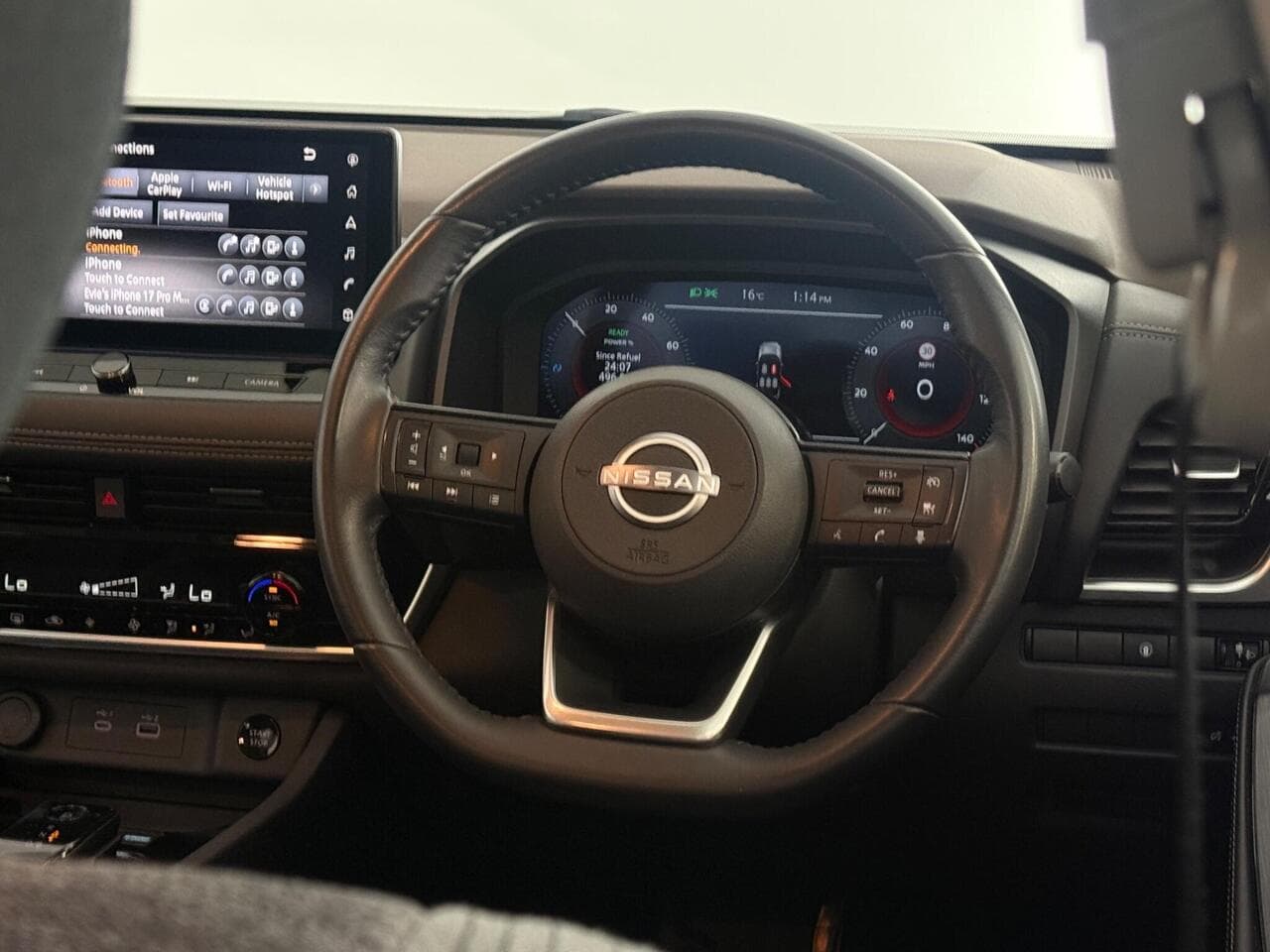 Nissan X-Trail thumbnail Steering Wheel