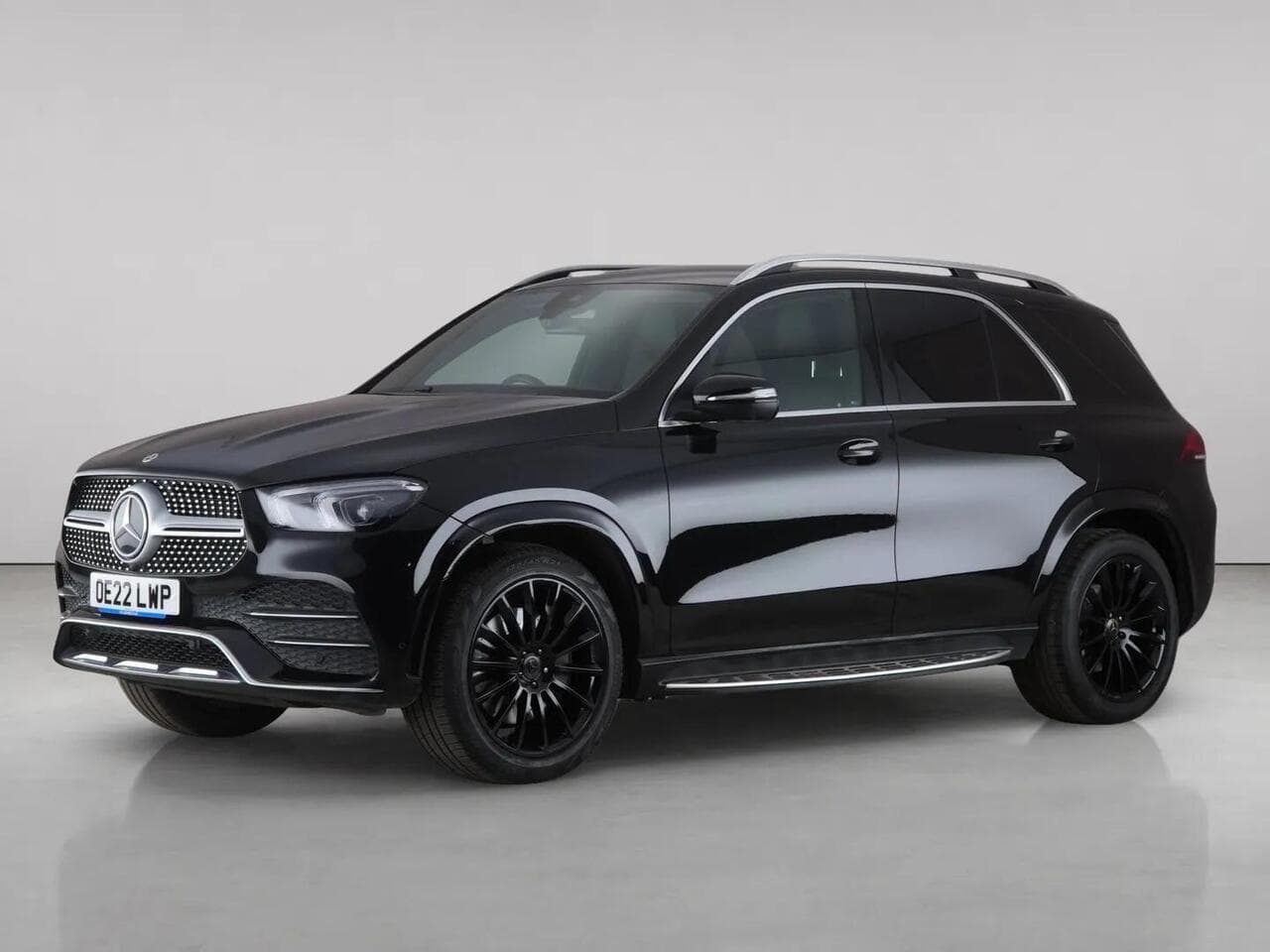 Mercedes-Benz GLE thumbnail Front Left