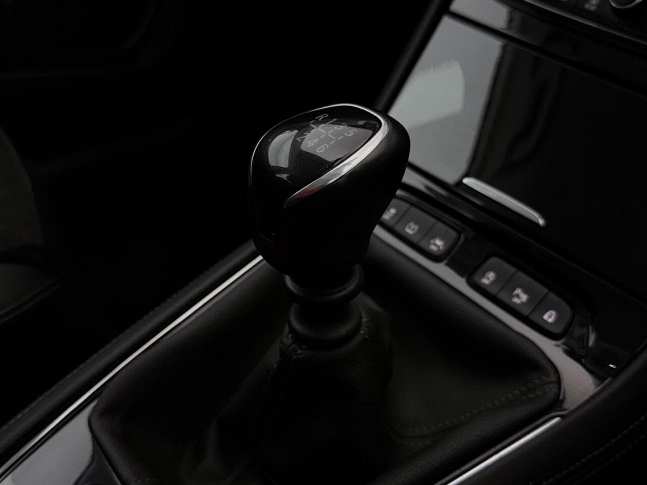 Vauxhall Grandland X thumbnail Interior Front