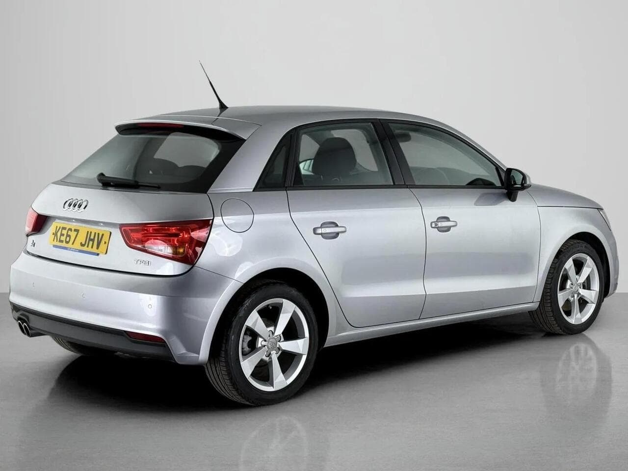 Audi A1 thumbnail Rear Right