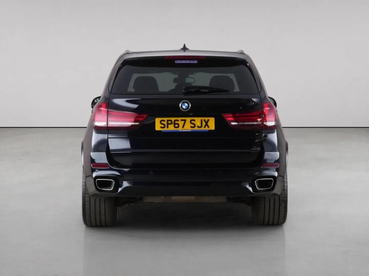 BMW X5 thumbnail Rear