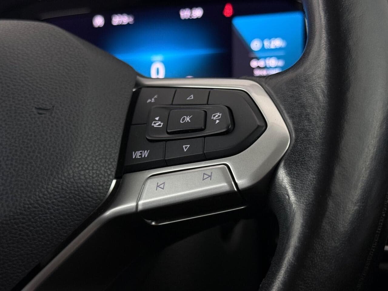 Volkswagen Golf thumbnail Misc Controls