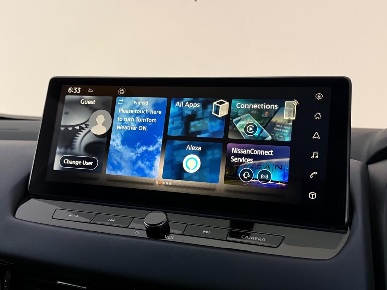 Nissan Qashqai thumbnail Infotainment System