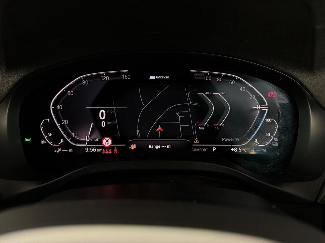 BMW X3 thumbnail Driver Instruments
