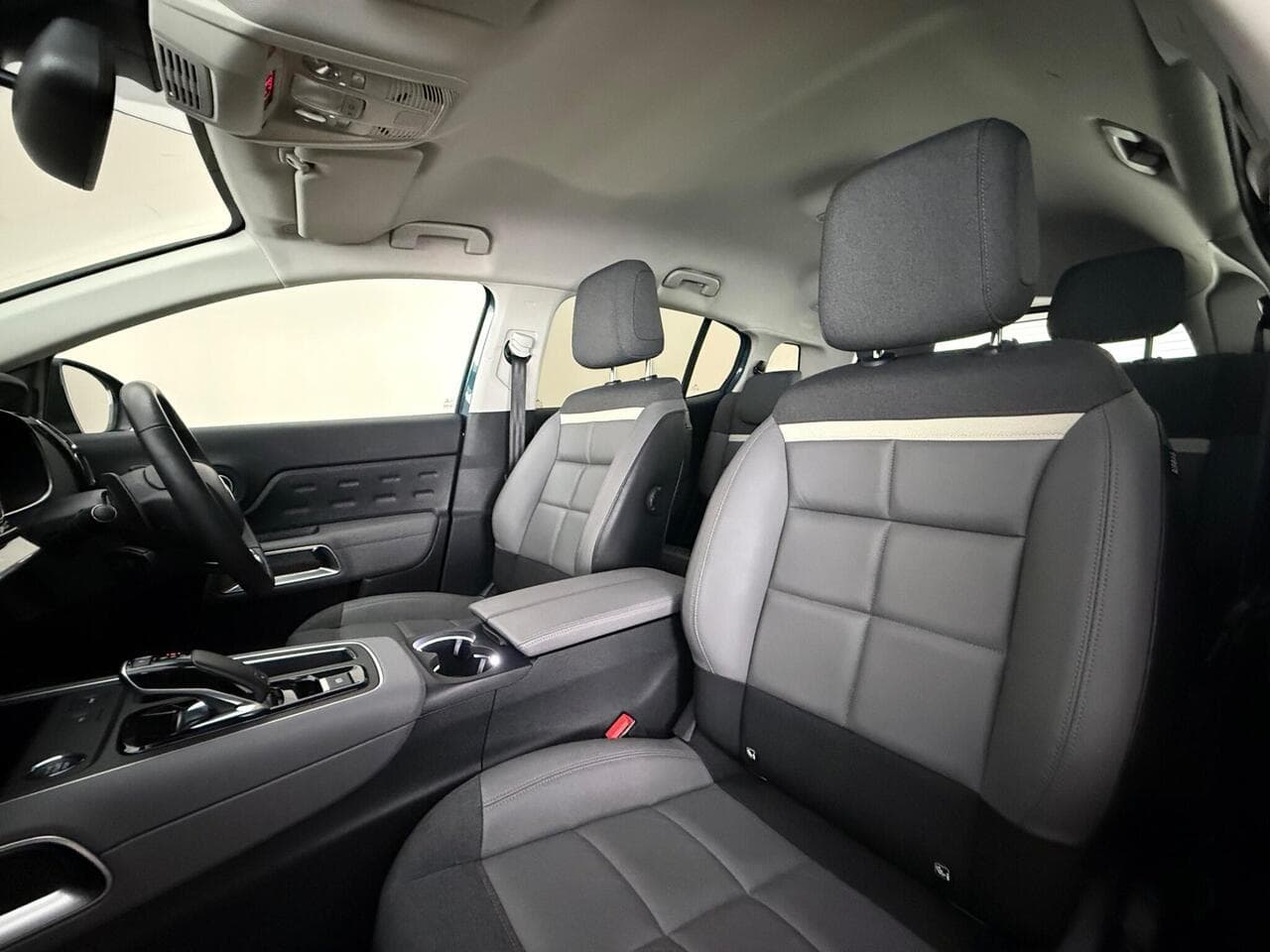 Citroen C5 Aircross thumbnail Seat Front Passenger