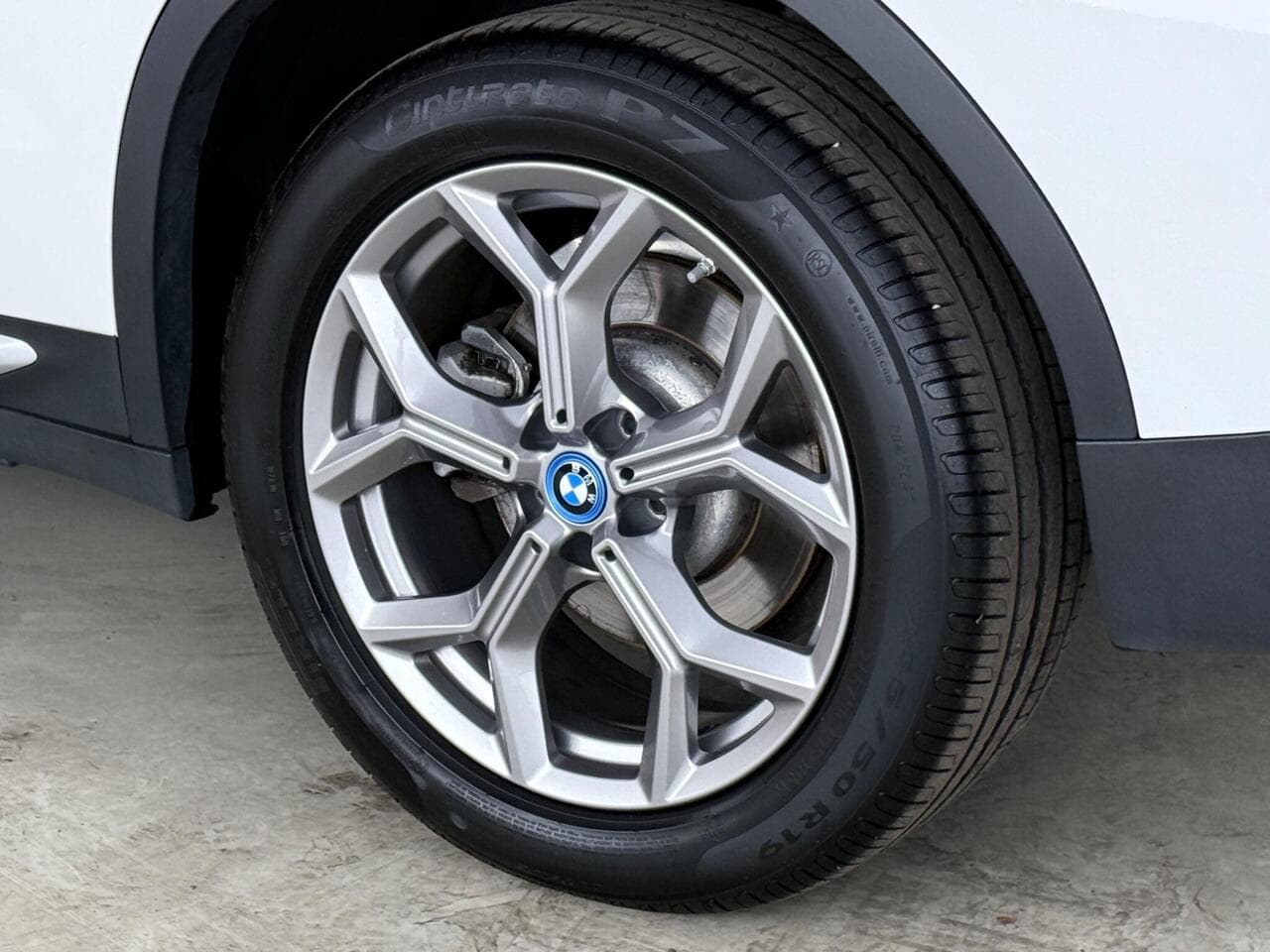 BMW X3 thumbnail Wheel