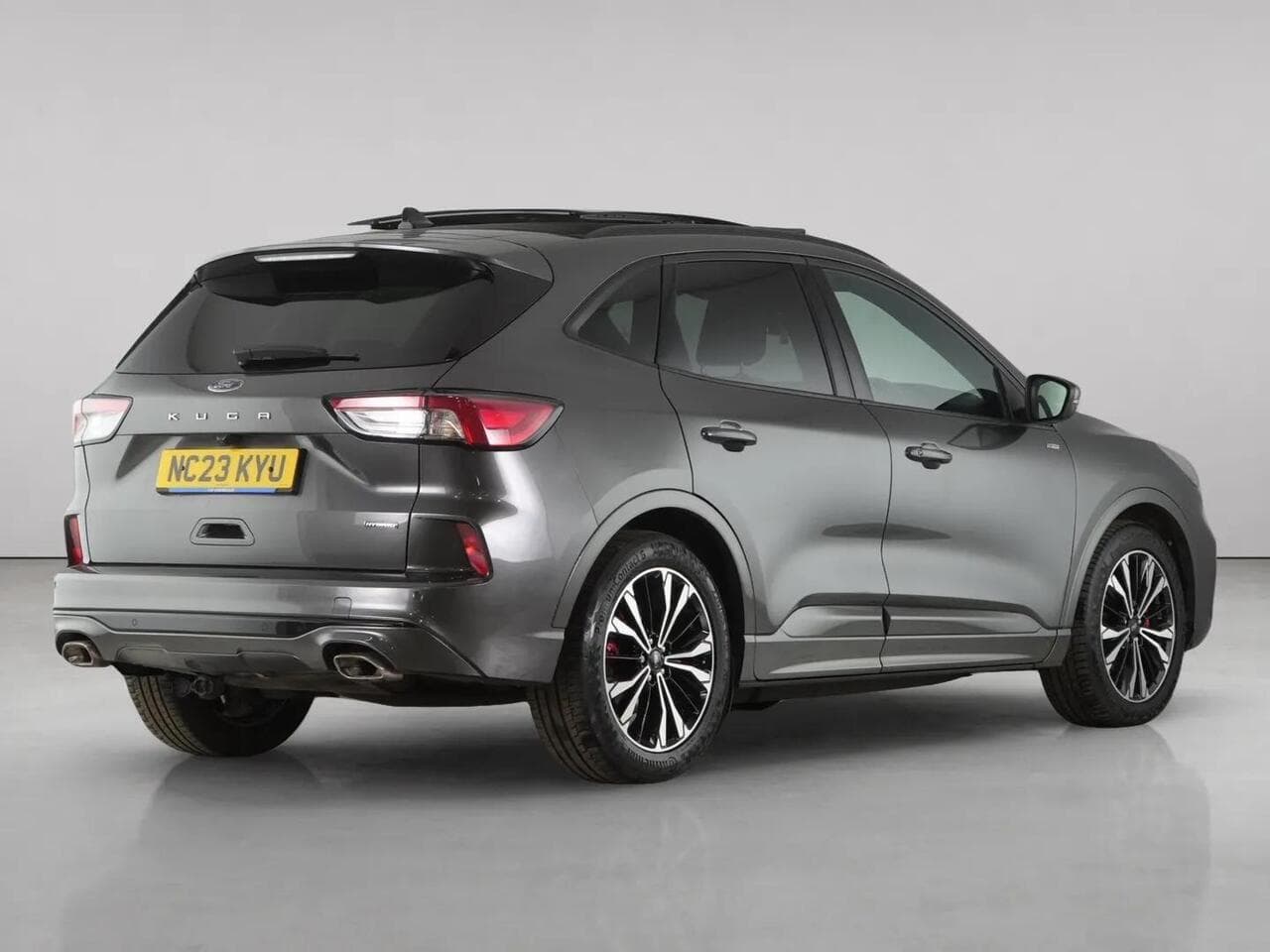 Ford Kuga thumbnail Rear Right