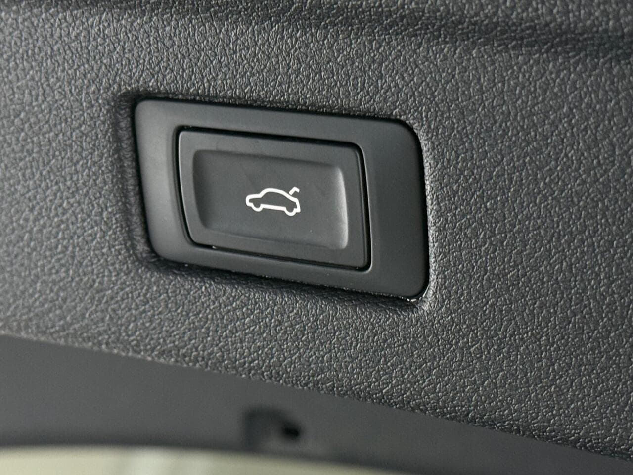 Audi A5 thumbnail Misc Controls