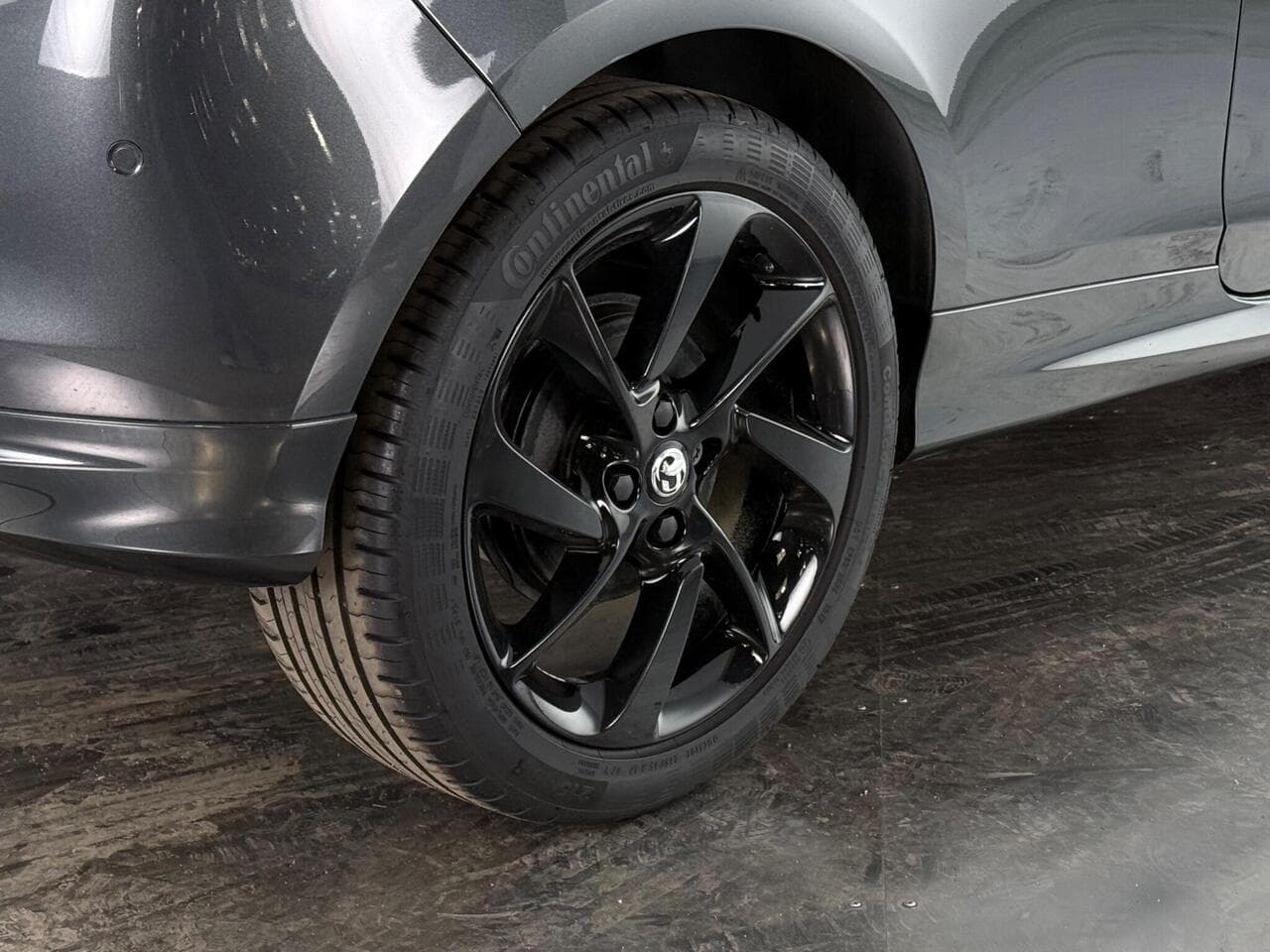 Vauxhall Corsa thumbnail Wheel