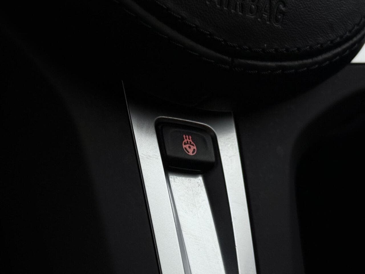 BMW 5 Series thumbnail Misc Controls