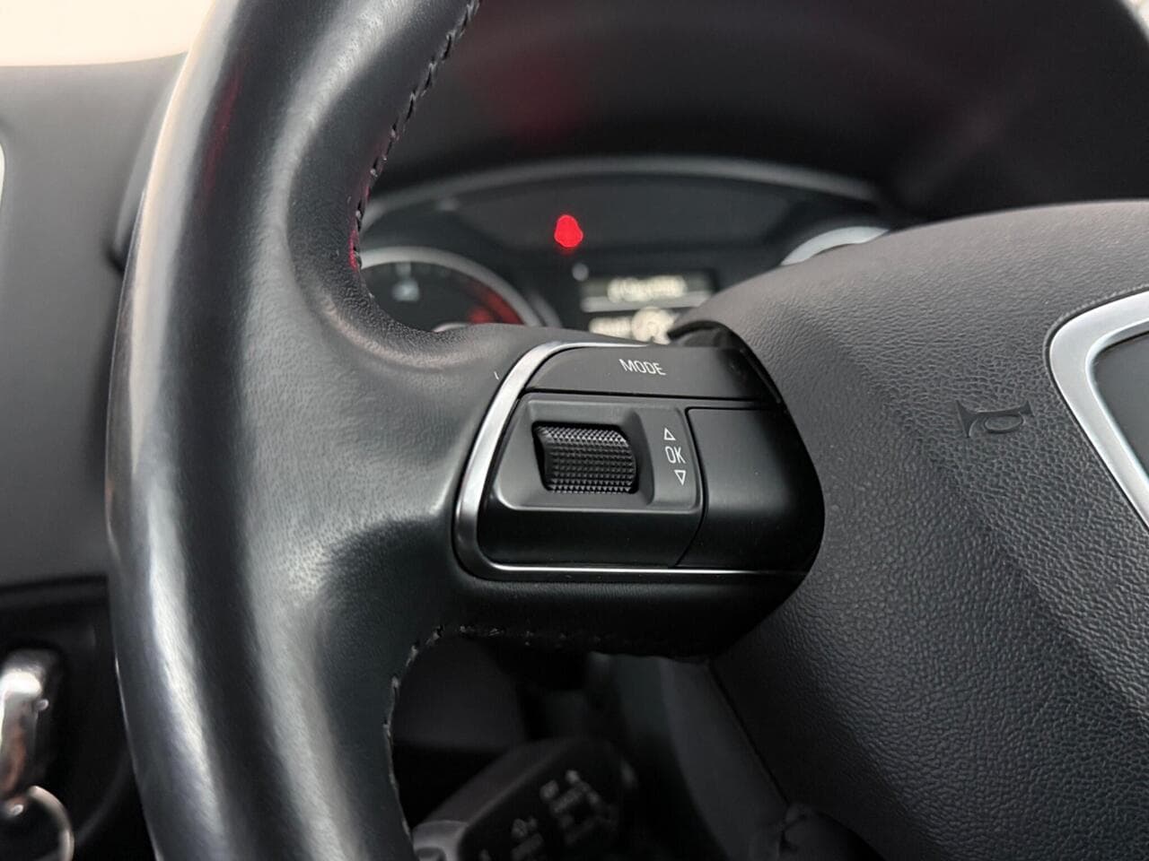 Audi Q5 thumbnail Misc Controls