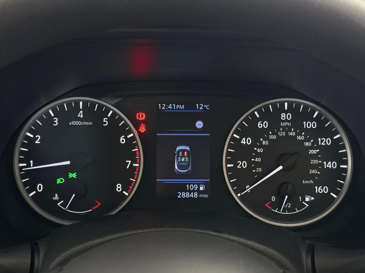 Nissan Juke thumbnail Driver Instruments