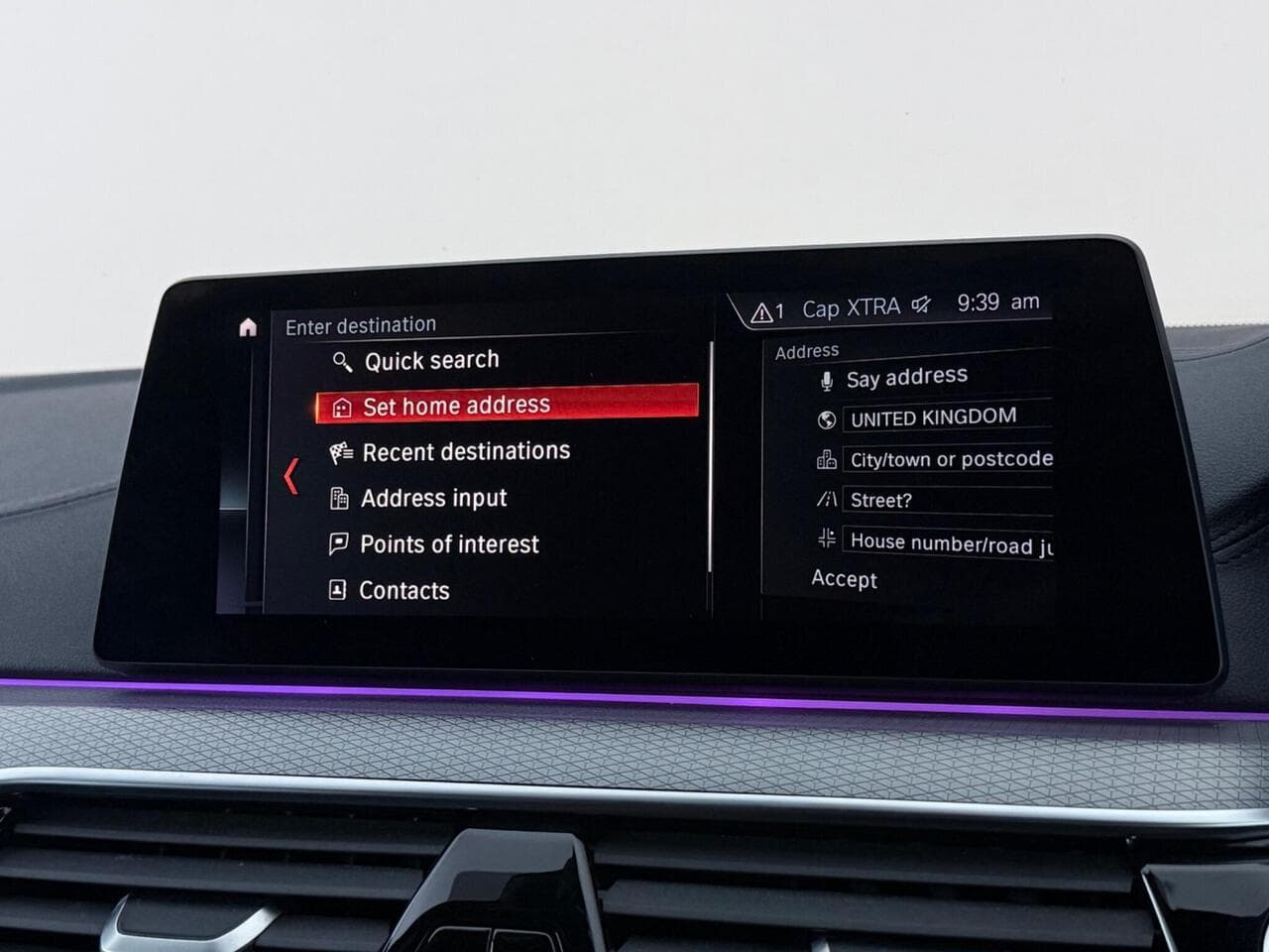 BMW 5 Series thumbnail Infotainment System