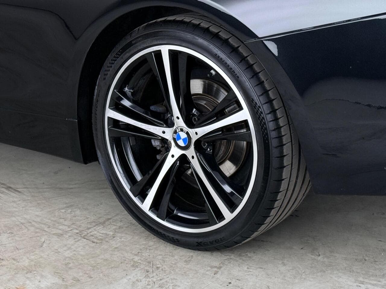 BMW 4 Series thumbnail Wheel