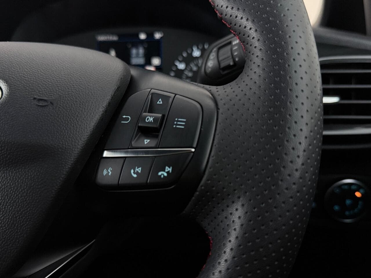 Ford Fiesta thumbnail Misc Controls