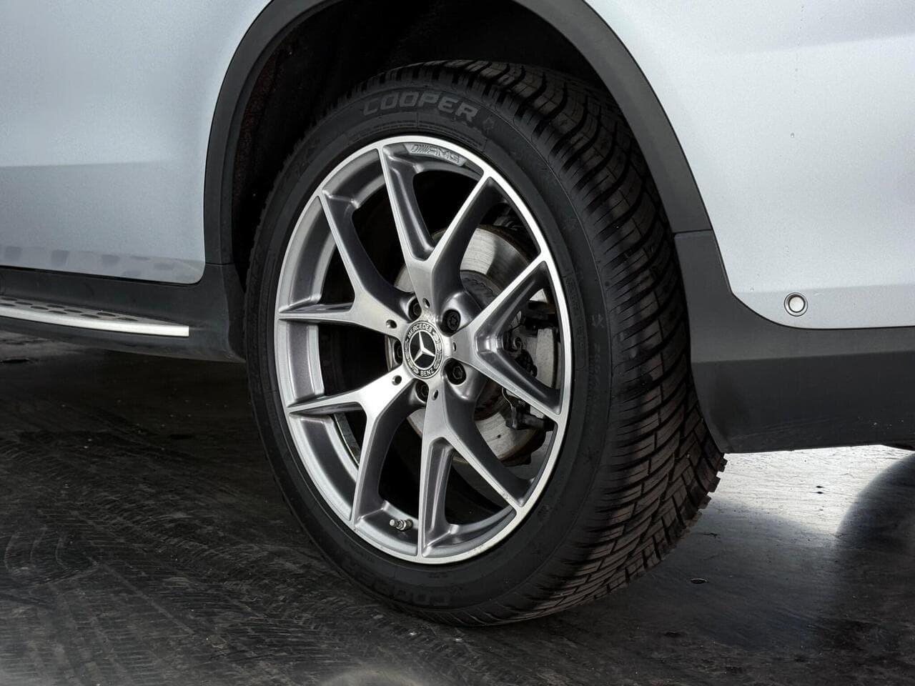 Mercedes-Benz GLC thumbnail Wheel